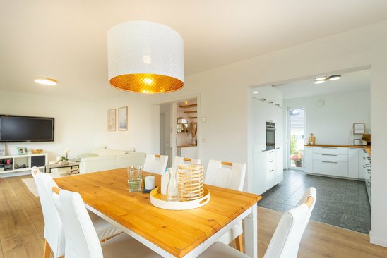 Stadthaus-Flair-124-Familie-H-Wohnzimmer-02