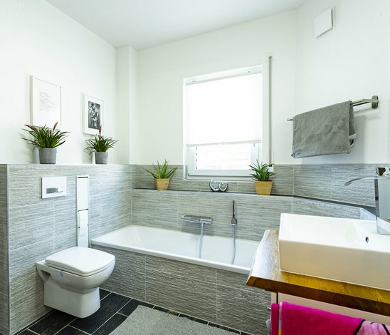 Bad-Winkelbungalow-HDR